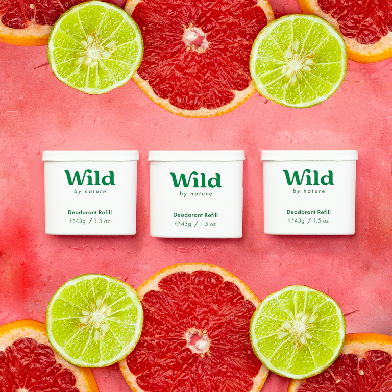 Caption: a group of grapefruits, limes, and grapefruits