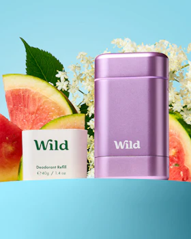 Bijschrift: een watermeloen en grapefruit voor een roze en blauwe container