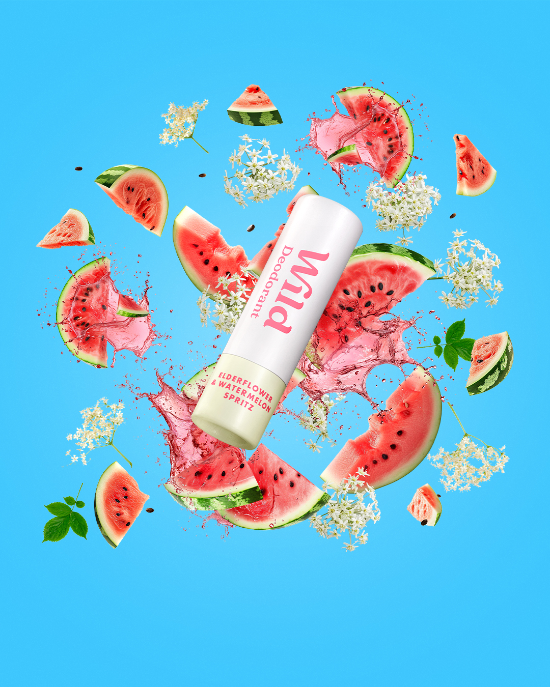 Légende : un tube de beurre à lèvres entouré de tranches de pastèque