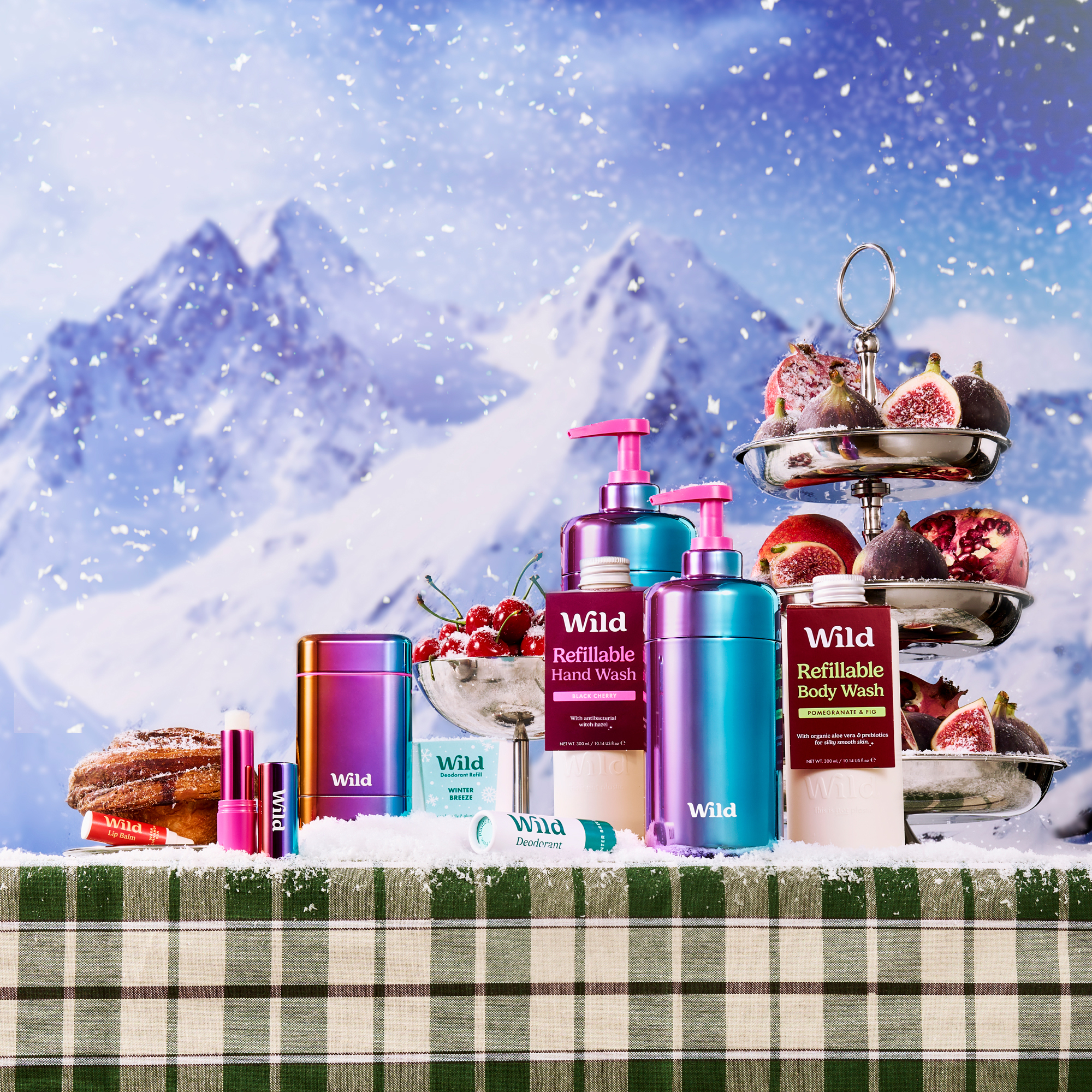 Bijschrift: een tafel met daarop veel verschillende soorten voorwerpen